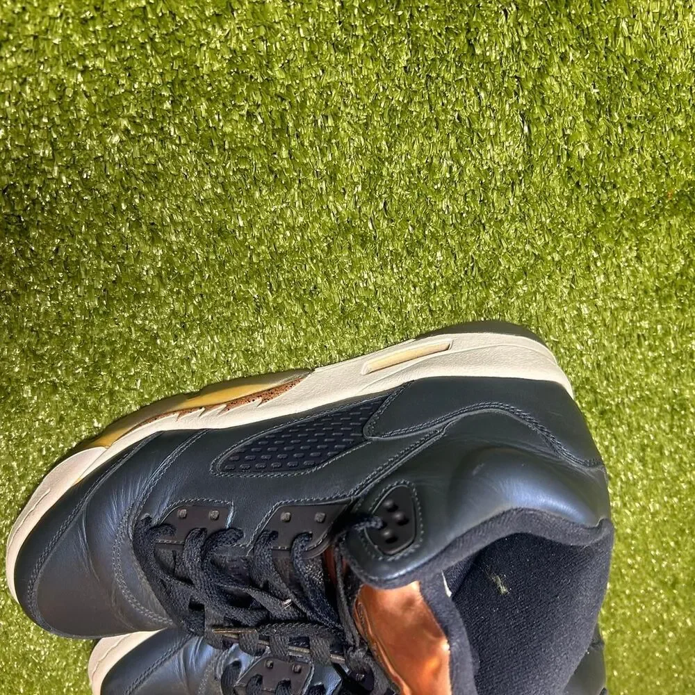 Jordan Navy and Blue Trainers